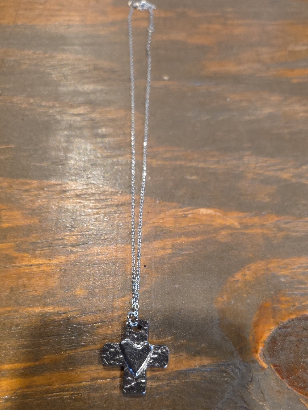 Fashion Jewelry Silver Cross Pendant Necklace with Heart Accent